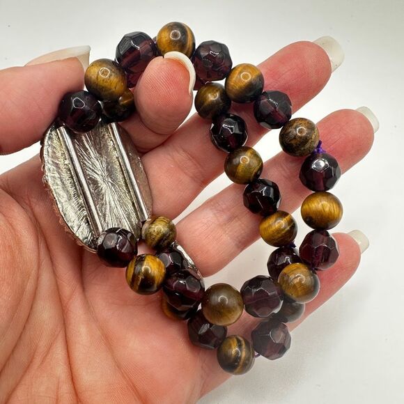 Stunning tigers eye and possible faceted garnet beaded stretchy bracelet! - Picture 3 of 12